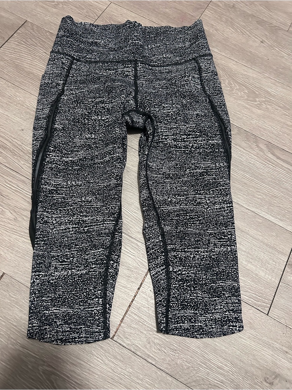lululemon athletica Black & White Space-Dye Capri Leggings